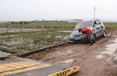 通江抚顺道路救援